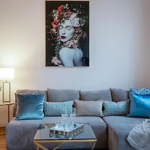 https://amazonit-gold.warsawhotelspoland.com