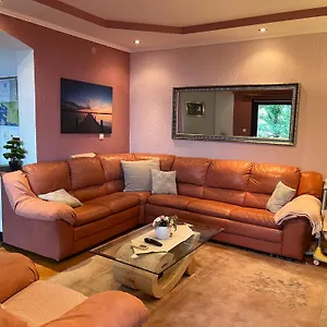 https://apartman-adrijan.hotelinzadar.com